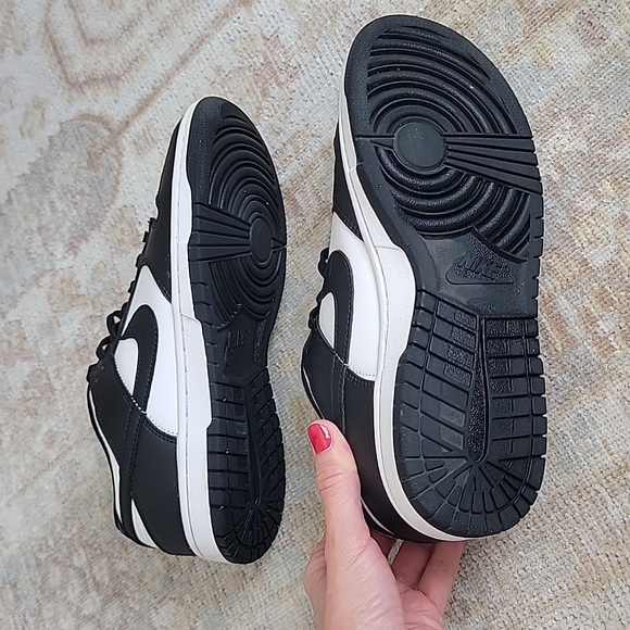 Men's Nike Dunks size 8 - Picture 8 of 8